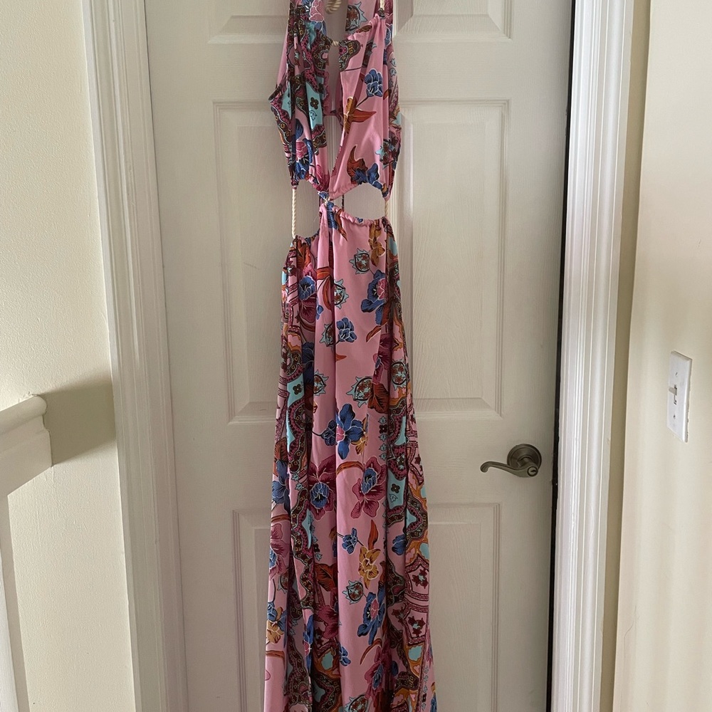 Floral cutout maxi dress